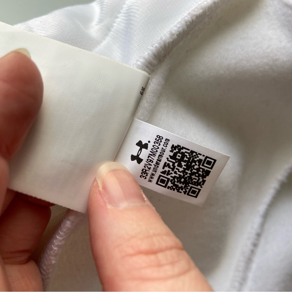 Under Armour White Full-Zip Jacket - image 8